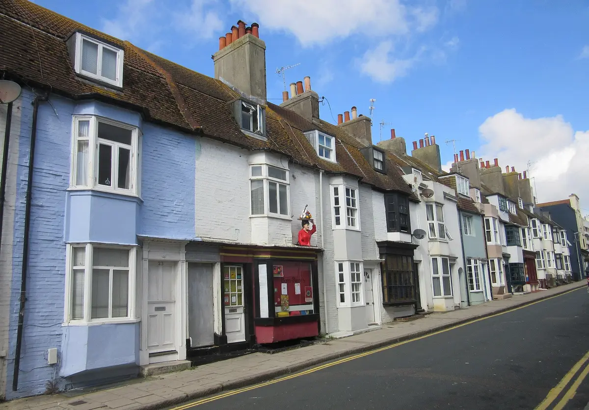 Terraced houses on George Street, Kemptown